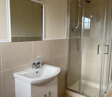 Ballinamuck Apartment | Hillside House - Rose Cottage