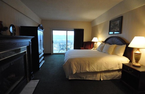 Madison Hotel | Hillside Inn