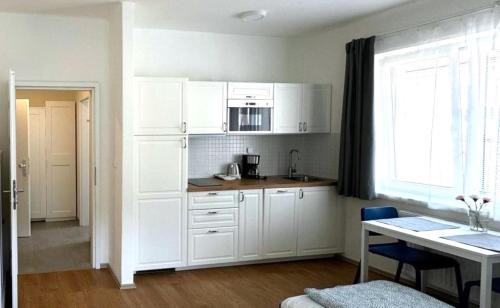 Kosire Apartment | Hillside Studios