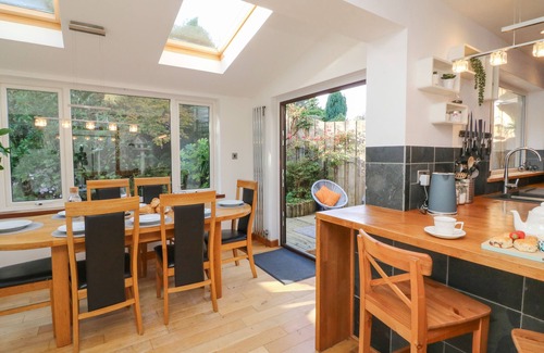 Combe Martin House | HILLSVIEW, pet friendly, character holiday cottage in Combe Martin