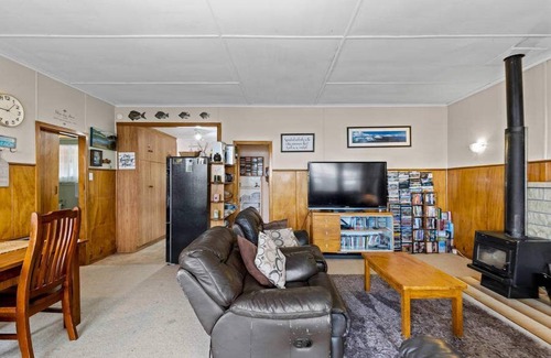 Hilltop House | Hilltop Getaway Summa