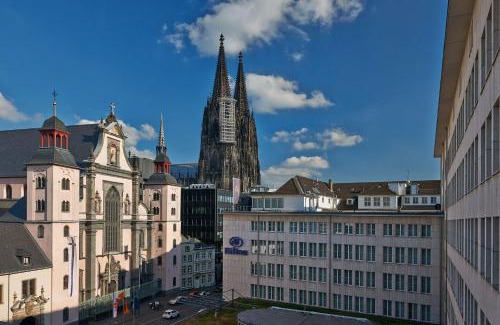 Altstadt-Nord Hotel | Hilton Cologne