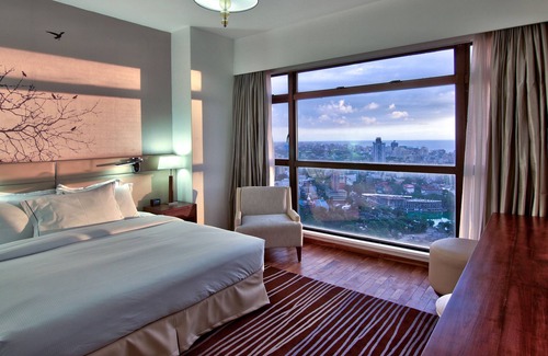 Colombo 02 Hotel | Hilton Colombo Residence