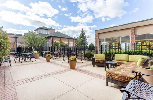 Tinley Park Hotel | Hilton Garden Inn Chicago/Tinley Park