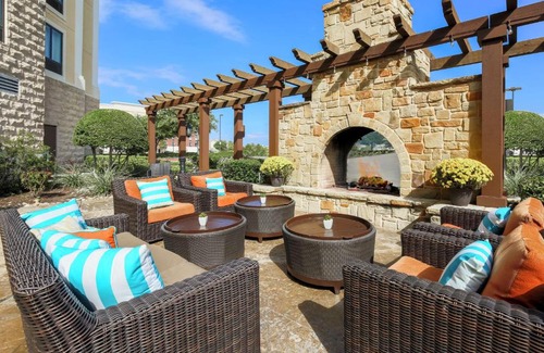 Lewisville Hotel | Hilton Garden Inn Dallas Lewisville