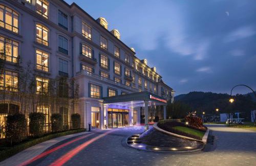 Yuhang District Hotel | Hilton Garden Inn Hangzhou Lu'Niao