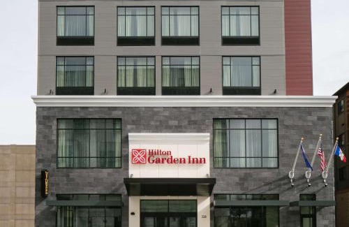 Iowa City Hotel | Hilton Garden Inn Iowa City Downtown University