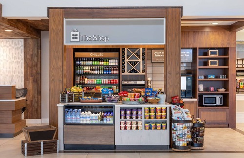 Ronkonkoma Hotel | Hilton Garden Inn Islip/MacArthur Airport