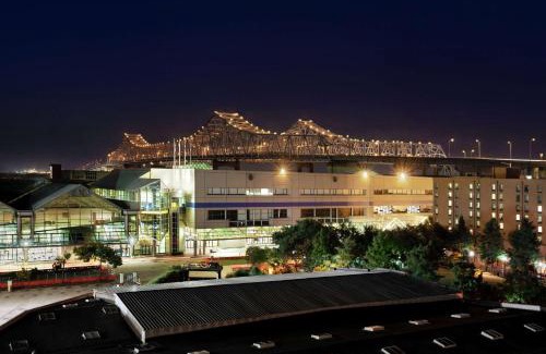 Arts/Warehouse District Hotel | Hilton Garden Inn New Orleans Convention Center