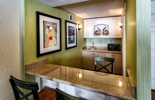 Bloomfield Hotel | Hilton Garden Inn New York/Staten Island