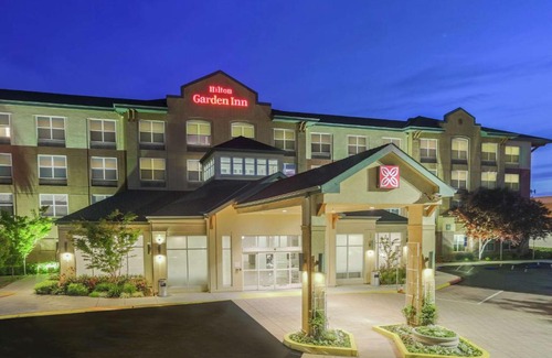 San Leandro Hotel | Hilton Garden Inn Oakland/San Leandro