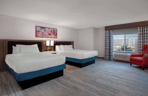 West Omaha Hotel | Hilton Garden Inn Omaha West