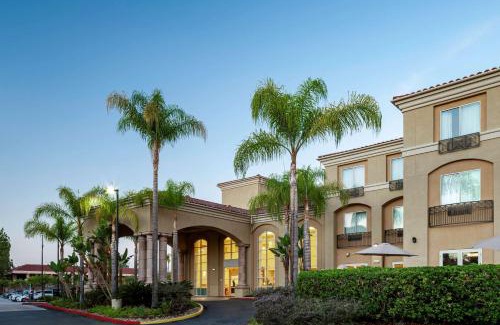 Rancho Bernardo Hotel | Hilton Garden Inn San Diego/Rancho Bernardo