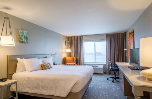 Salina Hotel | Hilton Garden Inn Salina
