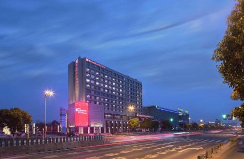 Qingpu Hotel | Hilton Garden Inn Shanghai Hongqiao NECC