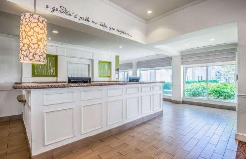 Greenwich Hotel | Hilton Garden Inn Wichita