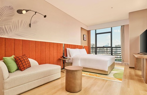 Shiqi District Hotel | Hilton Garden Inn Zhongshan South