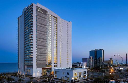 Downtown Myrtle Beach Resort | Hilton Grand Vacations Club Ocean Enclave Myrtle Beach