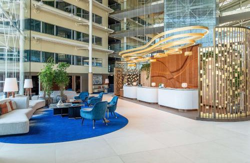 Heathrow Villages Hotel | Hilton London Heathrow Airport