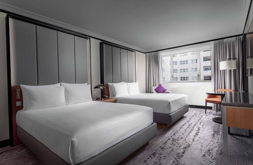 Rohansky ostrov Hotel | Hilton Prague