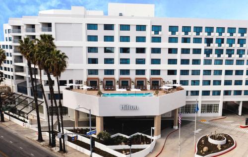 Downtown Hotel | Hilton Santa Monica