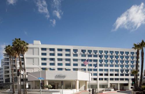 Downtown Hotel | Hilton Santa Monica