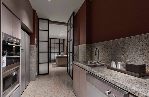 Samzhubze District Hotel | Hilton Shigatse