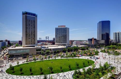 Downtown St. Louis Hotel | Hilton St. Louis at the Ballpark