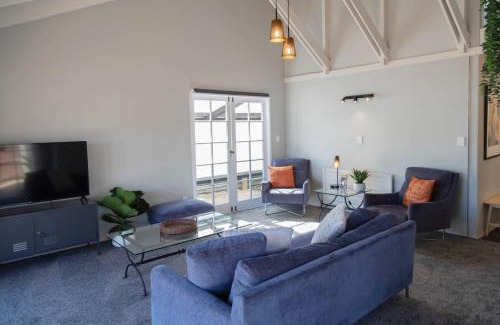 Rotorua House | Hinemoa Haven