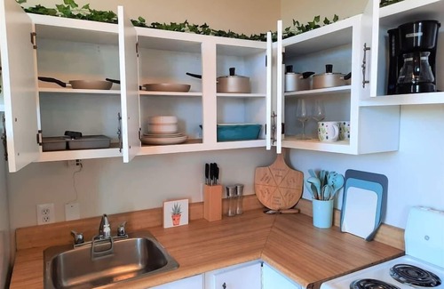 Inglewood Apartment | Hip Studio w/City Views Minutes to DT