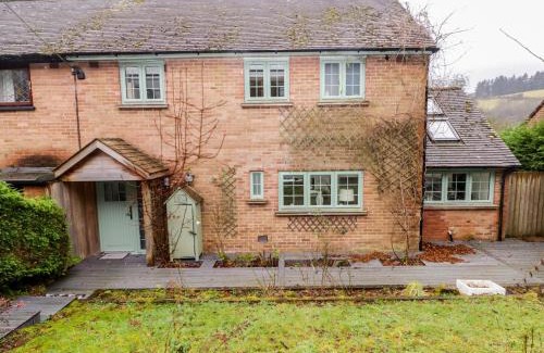 Merthyr Tydfil House | Hiraeth