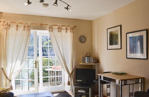 Plockton House | Hirta