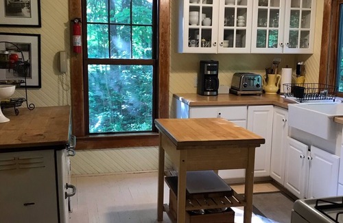 Merrill House | Historic AKD Lakefront House and Boat House on Upper Lake Chateaugay