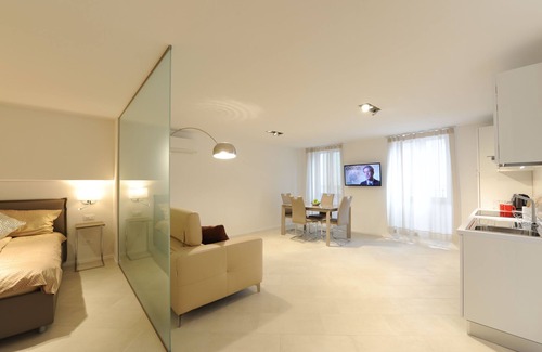 Limone sul Garda Apartment | HISTORIC CENTER BEAUTIFUL LEMON HOLIDAY - App. 1 ROOM
