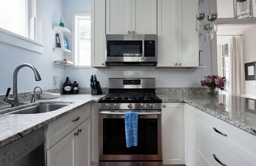 Harleston Village Condo | Historic Charleston Charm - Private Modern Luxe