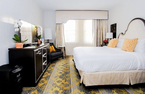 Kalorama Heights Hotel | Historic Charm Meets Modern Comforts in This Distinguished D.C. Hotel
