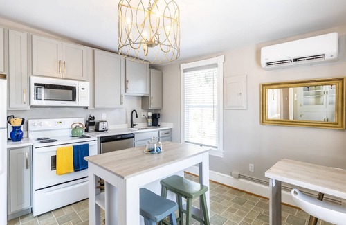 Historic District Apartment | Historic dog-friendly home 2 blocks to Main St