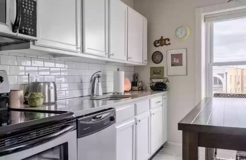 Hot Springs Apartment | Historic Downtown Apartment overlooking Bathhouse row