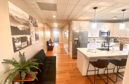 Lawrenceburg Apartment | Historic Downtown Apartment! Walk to Casino/River!