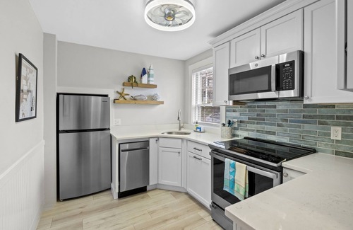 Marblehead House | Historic home with modern amenities in the heart of town, walk everywhere!