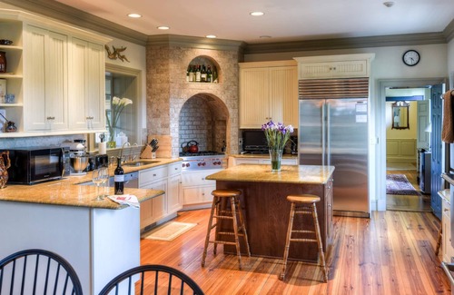 Chestertown House | Historic Manor House on Beautiful Eastern Shore Estate