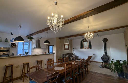 Mouzay Cottage | Historic modern house with flexible capacity