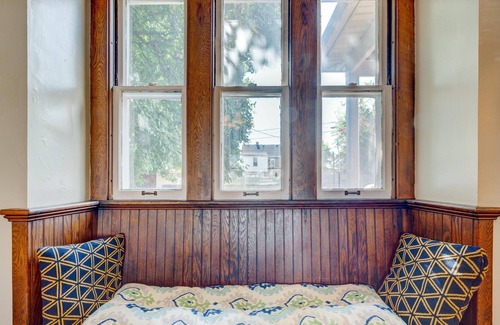 Cumberland House | Historic Mountain Retreat: Breathtaking views, pet friendly, trampoline/playroom