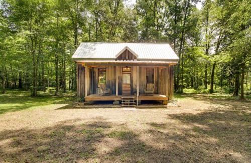 McComb House | Historic Nature Retreat in McComb with River Access