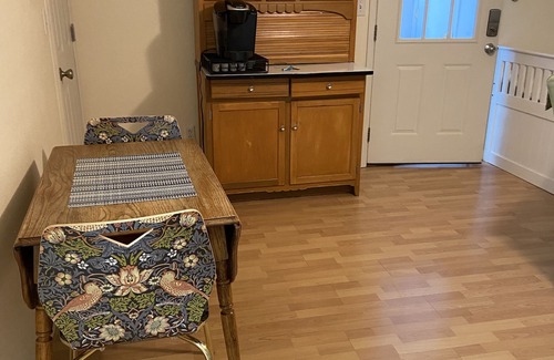 Longmont Apartment | Historic Old Town Longmont Carriage House Loft