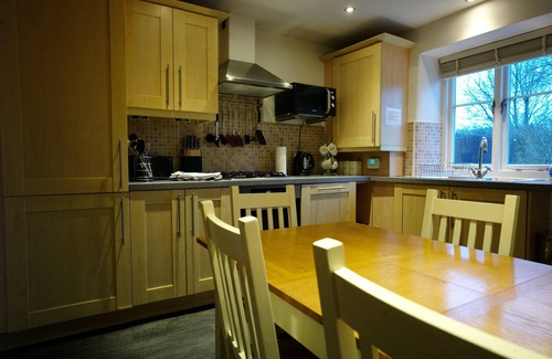 Tideswell Cottage | Historic Peak District Cottage in Tideswell in a Peaceful Location.