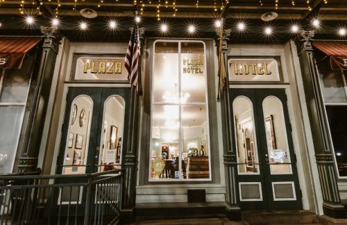 Las Vegas Hotel | Historic Plaza Hotel