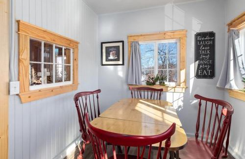 Rockaway Beach House | Historic Rockaway Beach Cottage