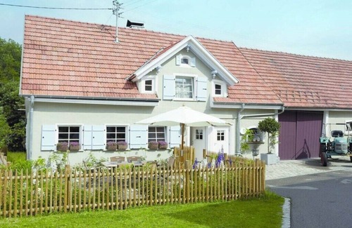 Bubsheim House | historic Schauberhof built in 1747