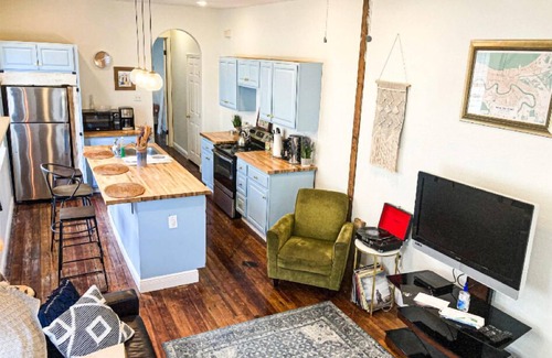 Broadmoor House | Historic Shotgun Double Near Superdome